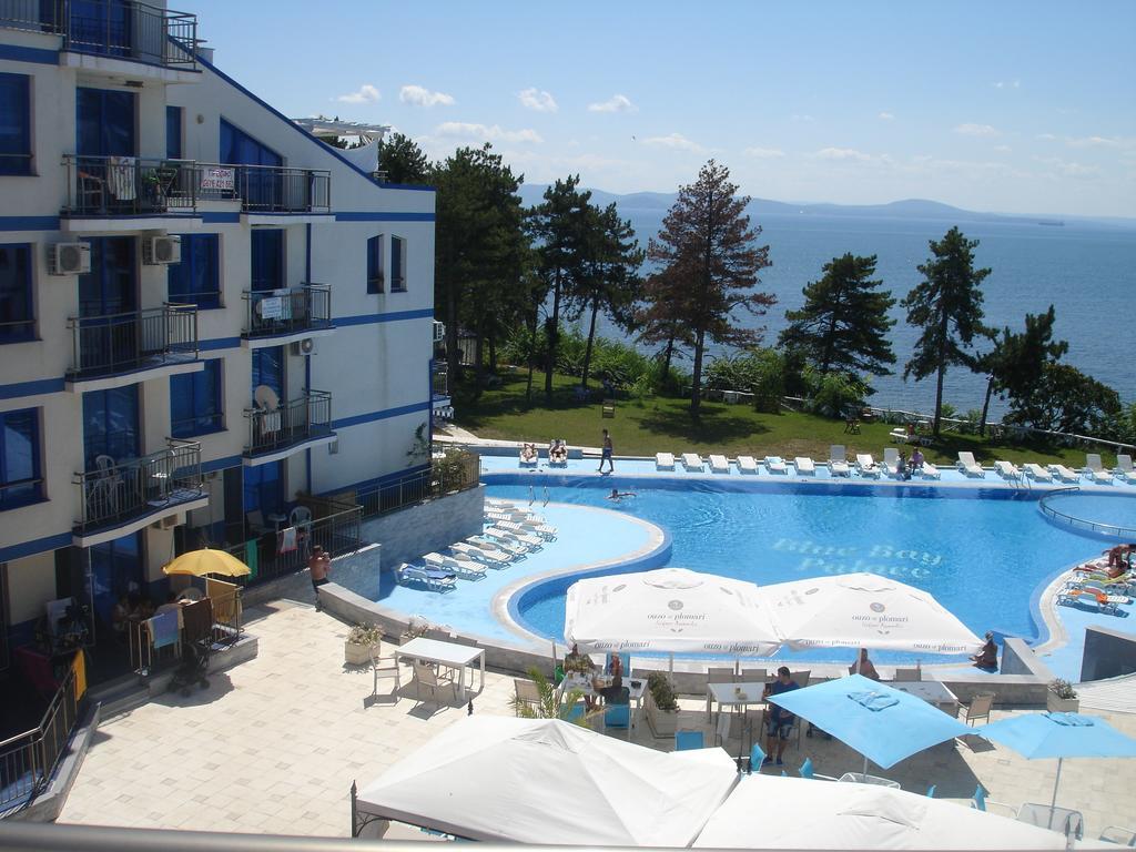 Blue Bay Palace Apart Complex Pomorie Exteriér fotografie