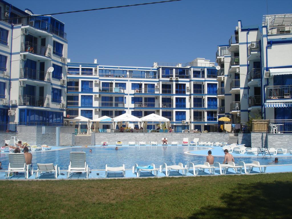 Blue Bay Palace Apart Complex Pomorie Exteriér fotografie