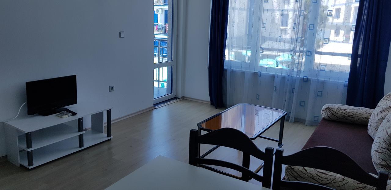 Blue Bay Palace Apart Complex Pomorie Exteriér fotografie