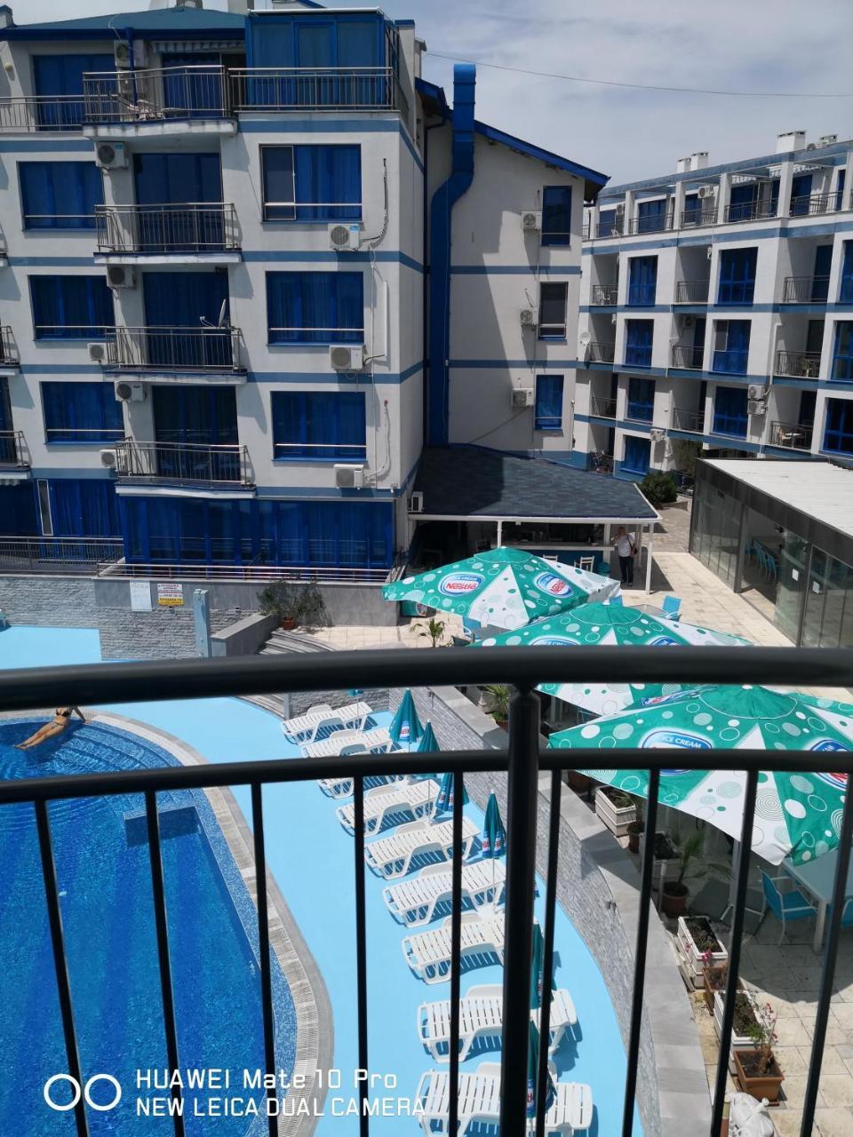 Blue Bay Palace Apart Complex Pomorie Exteriér fotografie